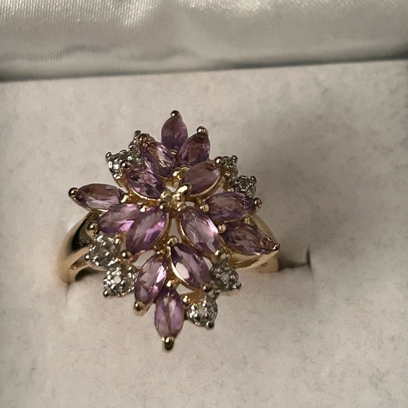 ❤️ Amethyst Flower Cluster Ring 😍 Marked lowest price 🥰 - Picture 7 of 15